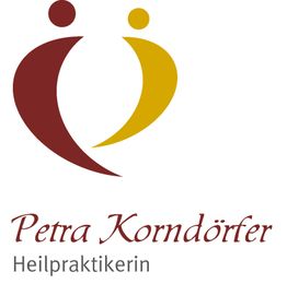 Logo mit zwei stilisierten Figuren, darunter der Text: "Petra Korndörfer Heilpraktikerin".
