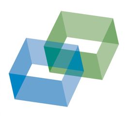 Zwei ineinander verschlungene, halbtransparente, blaue und grüne Quader auf weißem Hintergrund.