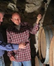 Im Pfälzer Weinkeller