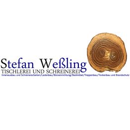 Logo von Stefan Weißling Tischlerei mit Holzscheibe und Unternehmensbeschreibung.