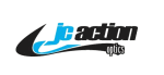 Logo mit blauem "jc" und schwarzem "action optics" auf weißem Hintergrund.