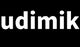 Weiße Schrift "udimik" auf schwarzem Hintergrund.