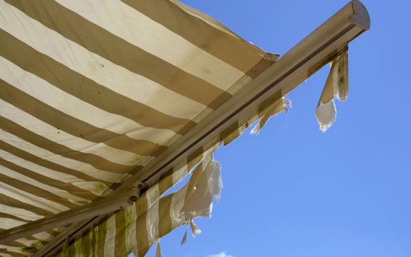 Kaputte Markise