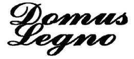 Scritta "Domus Legno" in carattere corsivo nero su sfondo bianco.