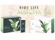 Packungen von Bios Life Matcha und Focus mit grünen Blättermotiven auf beigefarbenem Hintergrund.