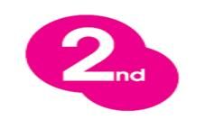 Rosa Kreis mit "2nd" in weißer Schrift, die Buchstaben im Inneren eines verschlungenen Ovals.