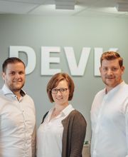 DEVK Versicherung: Jochen Verbeet Logo