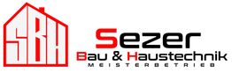 Logo von Sezer Bau & Haustechnik mit rotem Haus-Symbol und Firmenname in Schwarz und Rot.