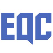 Logo avec les lettres "EQC" en bleu sur fond blanc.