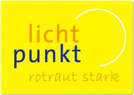 Gelbes Logo mit den Worten "licht punkt" in Orange und Blau sowie "rotraut stark" in Rot.