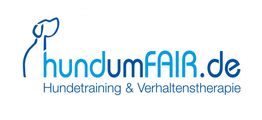 Logo mit Text "hundumFAIR.de" und "Hundetraining & Verhaltenstherapie", daneben Hundesilhouette.
