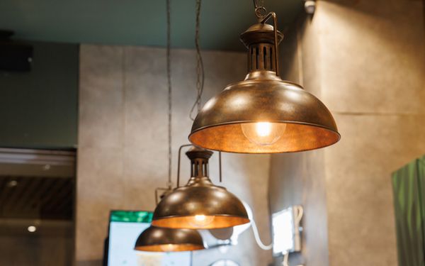 Lampenschirme aus Bronze