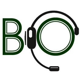 Ein Logo mit den Buchstaben "BO" und einem Headset, das das "O" umrahmt.