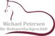 Logo mit Pferdeumriss und Text: "Michael Petersen, Ihr Reitsportfachgeschäft" in Grau und Rot.