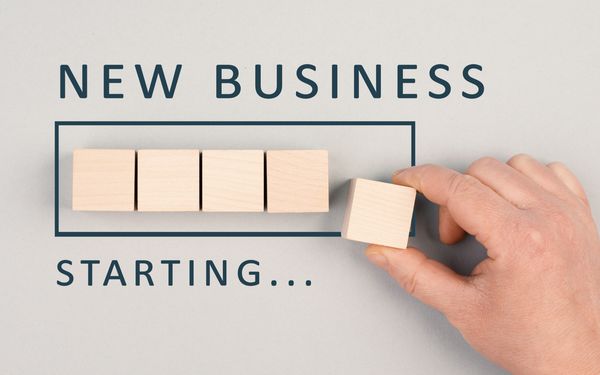 Unternehmensgründung - 10 Schritte von der Idee bis zum ersten Kunden