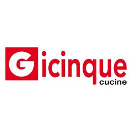 Logo rosso "Gicinque cucine" su sfondo bianco.