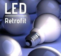 Glühbirnen auf blauem Hintergrund, Text: "LED Retrofit".