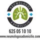 Logotipo de "Neumólogos a Domicilio" con pulmón, cruz azul, número y sitio web.