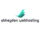 Logo von "abheyden webhosting" mit einem stilisierten, grünen Flügel-Symbol.