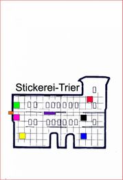 Zeichnung eines Gebäudes mit farbigen Quadraten und Text "Stickerei-Trier". Symmetrisch entworfen.