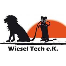 Silhouetten eines Löwen und Wiesels vor roter Sonne, Text: "Wiesel Tech e.K.".