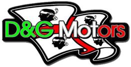 Logo "D&G Motors" in verde e rosso con quattro teste stilizzate in bianco e nero.