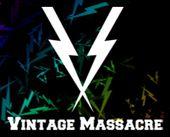Weißes Blitz-Logo auf schwarzem Hintergrund mit Text "Vintage Massacre".