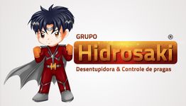 Personagem anime em frente ao logo Hidrosaki com texto: Desentupidora & Controle de pragas.
