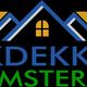 Logo met huisdak-ontwerp en de tekst "DAKDEKKERIJ AMSTERDAM" in blauw en groen.