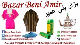 Ropa y artículos árabes con datos de contacto del Bazar Beni Amir en Crevillent, Alicante.