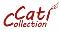 Logo mit rotem Text "Cati Collection" und einem stilisierten Blatt über dem Buchstaben "i".