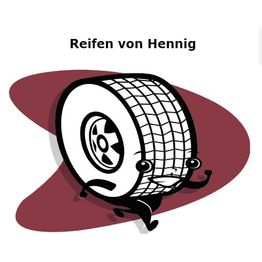 Ein Comic-Reifen mit Armen und Beinen, lächelnd, auf rotem Hintergrund. Text: "Reifen von Hennig".