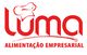 Logotipo da Luma Alimentação Empresarial com um chapéu de cozinheiro sobre a letra "L".