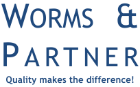 Logo mit Schriftzug "Worms & Partner" und Slogan "Quality makes the difference" in Blau.