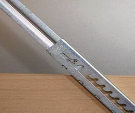 Deckelplatte, verstellbar
