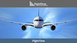 Passagierflugzeug frontal im blauen Himmel mit "FlightTime"-Logo oben und unten im Bild.