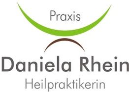 Logo der Praxis von Daniela Rhein, Heilpraktikerin, mit grünen und braunen geschwungenen Linien.