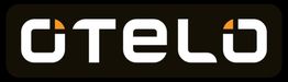 Schwarzes Logo mit weißem Text "OTELO" und orangefarbenen Details oben auf dem "O" und "E".