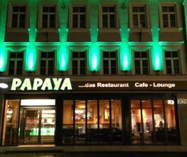 Papaya Restaurant Logo