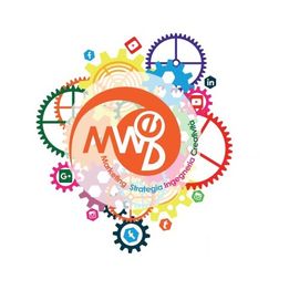 Logo colorato con ingranaggi e icone social, testo: "Marketing Strategia Ingegneria Creatività".