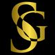 Logotipo dorado con letras entrelazadas "SG" sobre fondo negro.
