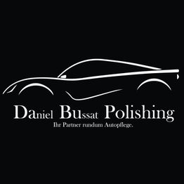 Umriss eines Autos mit dem Text "Daniel Bussat Polishing, Ihr Partner rundum Autopflege."