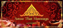 Gutscheinbanner für "Sawa Thai Massage", verziert mit Kerzen und Ornamenten auf rotem Hintergrund.
