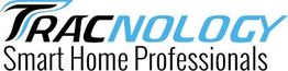 Logo von Tracnology mit dem Slogan "Smart Home Professionals" in blau und schwarz.