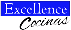 Logotipo de Excellence Cocinas, texto azul y negro sobre fondo blanco.