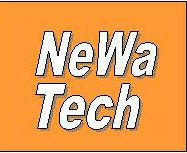 Schwarz-weißes "NeWa Tech" Logo vor orangefarbenem Hintergrund.