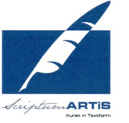 Logo mit blauem Quadrat, Feder, Schriftzug "scriptumARTiS" und Text "Kunst in Textform".