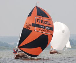 REBEL freestyle SAILING (P-Boot)