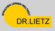 Gelbes Logo mit schwarzem Text: "Sprachen lernen weltweit" und "Dr. Lietz" auf grauem Hintergrund.