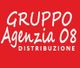 Scritta bianca: "GRUPPO Agenzia 08 DISTRIBUZIONE" su sfondo rosso.